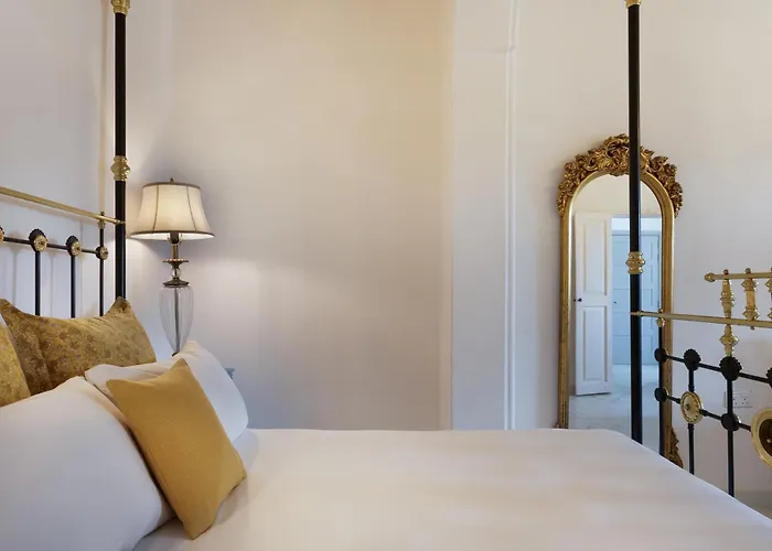 아파트 Valletta Townhouse With A Maltese Balcony 일 푸리아나