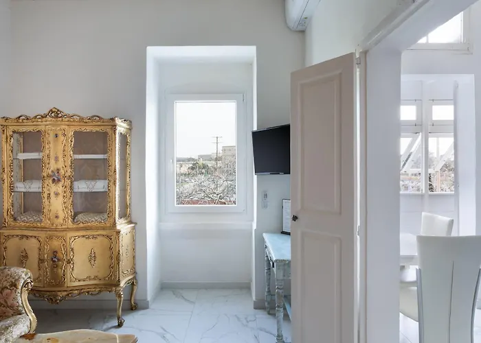 Valletta Townhouse With A Maltese Balcony 아파트