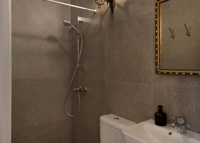 아파트 Valletta Townhouse With A Maltese Balcony