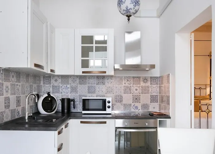 Valletta Townhouse With A Maltese Balcony * Il-Furjana